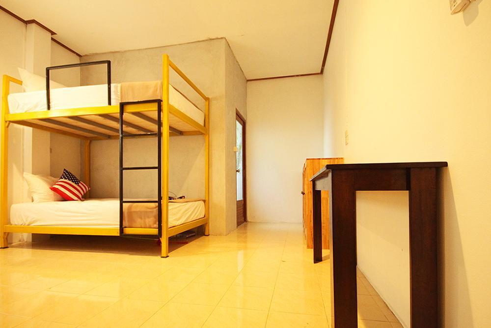 Indy Home Guesthouse Ko Pha Ngan Habitación foto